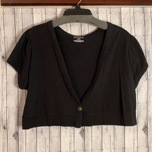 Lane Bryant Venezia Black Cropped Button Shrug 22/24 Women’s Plus Cardigan Cover